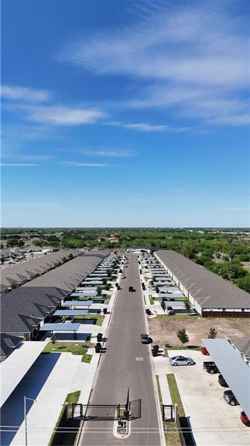 3509 E Zinnia Ave, Alton, TX, 78573-2765 | Card Image