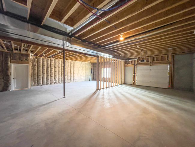 1828 Pinnacle Pt, Condo with 3 bedrooms, 2 bathrooms and null parking in HOLTS SUMMIT MO | Image 31