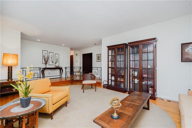 60 Cedar Ter, Home with 5 bedrooms, 2 bathrooms and null parking in Staten Island NY | Image 6