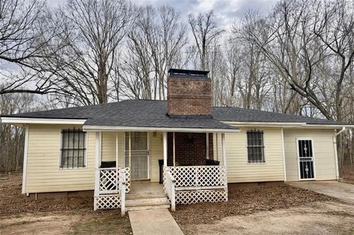 3911 Blackstock Rd, Talmo, GA, 30575-2028 | Card Image