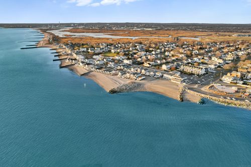 44 Washington Pkwy, Stratford, CT, 06615-7595 | Card Image