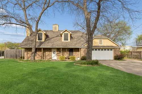 1317 Trinity View St, Irving, TX, 75060-6247 | Card Image