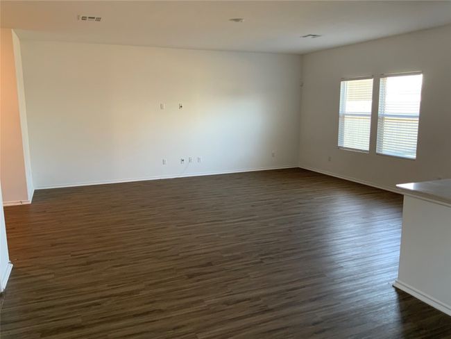 288 Soapstone Pass, House other with 4 bedrooms, 3 bathrooms and 4 parking in Maxwell TX | Image 4