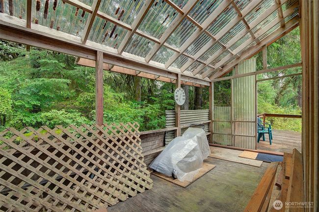 40411 Mountain Loop Hwy, House other with 2 bedrooms, 1 bathrooms and null parking in Granite Falls WA | Image 25