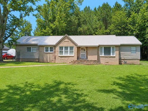 3255 Lookout St, Sand Rock, AL, 35983-4371 | Card Image