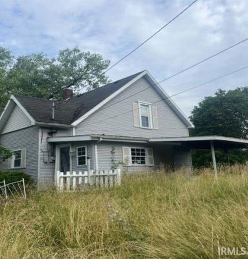 1123 S Jefferson St, Hartford City, IN, 47348-2821 | Card Image