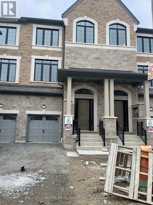 16 Morrison Cres, Whitby, ON, L1P0P4 | Card Image