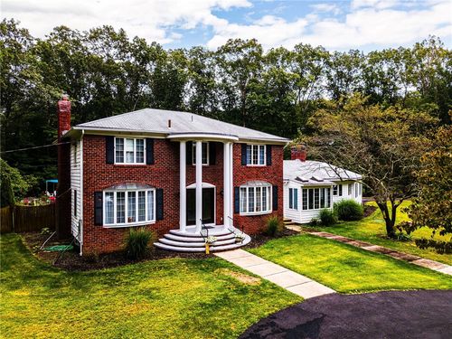 44 Heritage Dr, East Greenwich, RI, 02818-2018 | Card Image