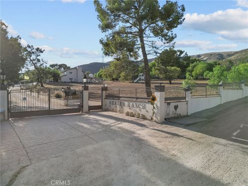 35655 Buckhaven Rd, Agua Dulce, CA, 91390-2803 | Card Image