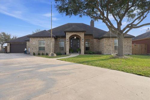 10201 Maple Leaf, Corpus Christi, TX, 78410 | Card Image