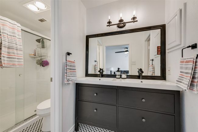 APT-506 - 9801 Royal Ln, Condo with 2 bedrooms, 3 bathrooms and null parking in Dallas TX | Image 13