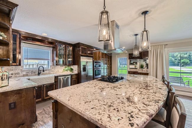 Kitchen Island | Image 15
