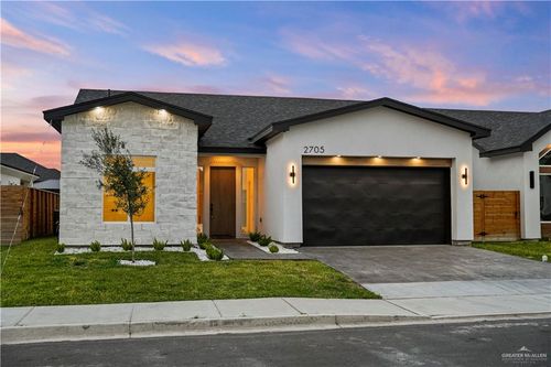 2705 E Pecos Rd, Edinburg, TX, 78542-7875 | Card Image