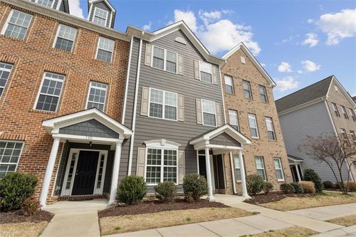 128 Daybeacon St, Yorktown, VA, 23692-4934 | Card Image