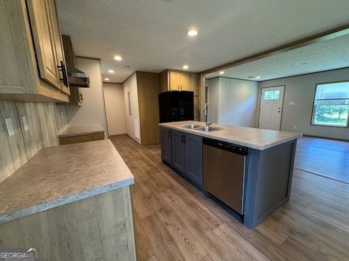 2428 Gibson Rd, Albany, GA, 31705-5155 | Card Image