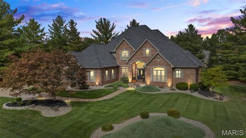 1 London Park, Edwardsville, IL, 62025-3879 | Card Image