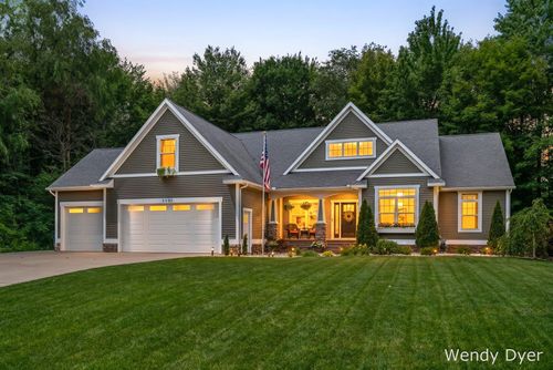 6681 Wood Hollow Ct, Allendale, MI, 49401-7330 | Card Image