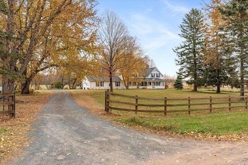 34425 Teal Ave, Taylors Falls, MN, 55084-1801 | Card Image