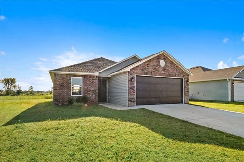 817 S Katlyn Dr, Siloam Springs, AR, 72761-4098 | Card Image