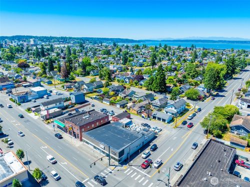 1906 Broadway, Everett, WA, 98201 | Card Image