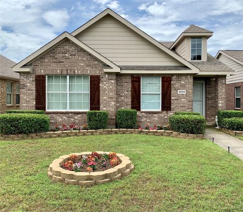 9004 Eastwood Ave, Cross Roads, TX, 76227-2285 | Card Image
