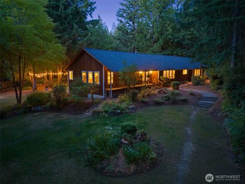 5030 Grand Fir Ln Nw, Olympia, WA, 98502-8800 | Card Image