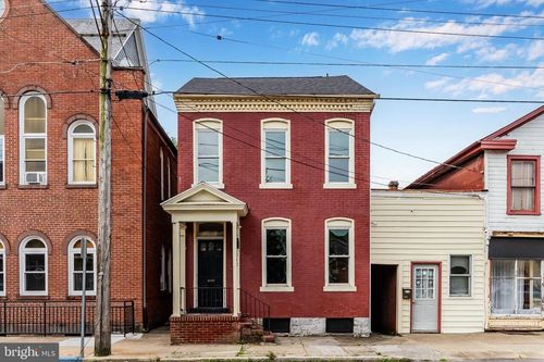 512 Mifflin St, HUNTINGDON, PA, 16652-1523 | Card Image