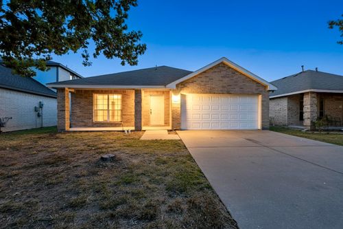 2224 Hummingbird Way, Mesquite, TX, 75181-4309 | Card Image