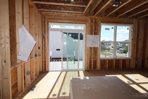 5640 Ohio Trl, Cincinnati, OH, 45248-1800 | Card Image