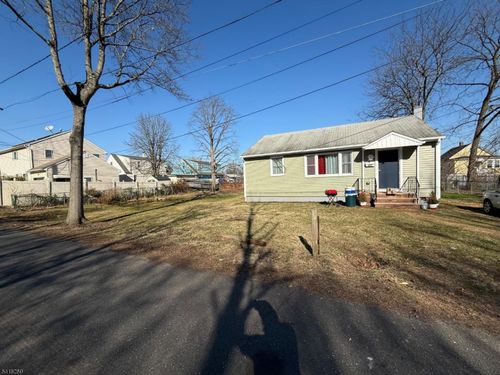 217 S 20th Ave, Manville, NJ, 08835-1641 | Card Image