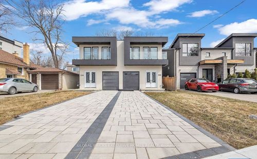 25A Pine Ave N, Mississauga, ON, L5H2P9 | Card Image