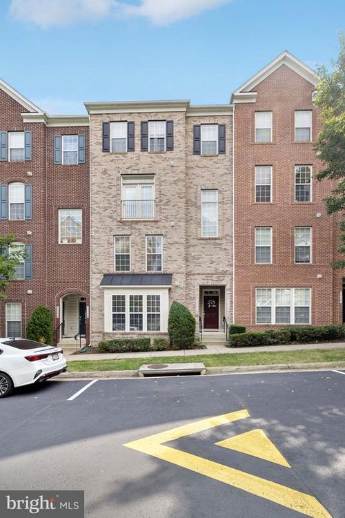 15177 Lancashire Dr, WOODBRIDGE, VA, 22191-4088 | Card Image
