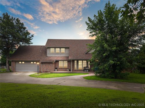 6103 223rd East Ave, Broken Arrow, OK, 74014-2028 | Card Image