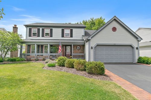500 Essex Rd, Fox River Grove, IL, 60021-1844 | Card Image