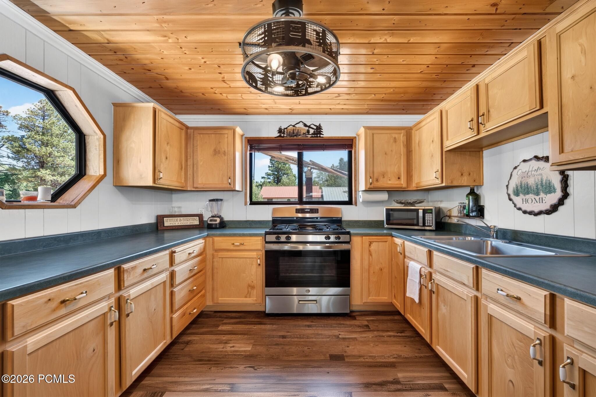Residential in Duck Creek Village
