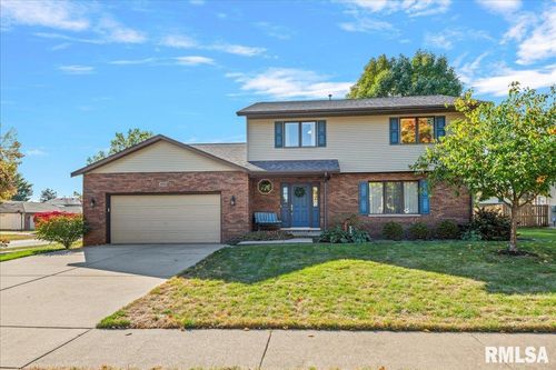 2900 Mill Point Ct, Springfield, IL, 62704-6477 | Card Image
