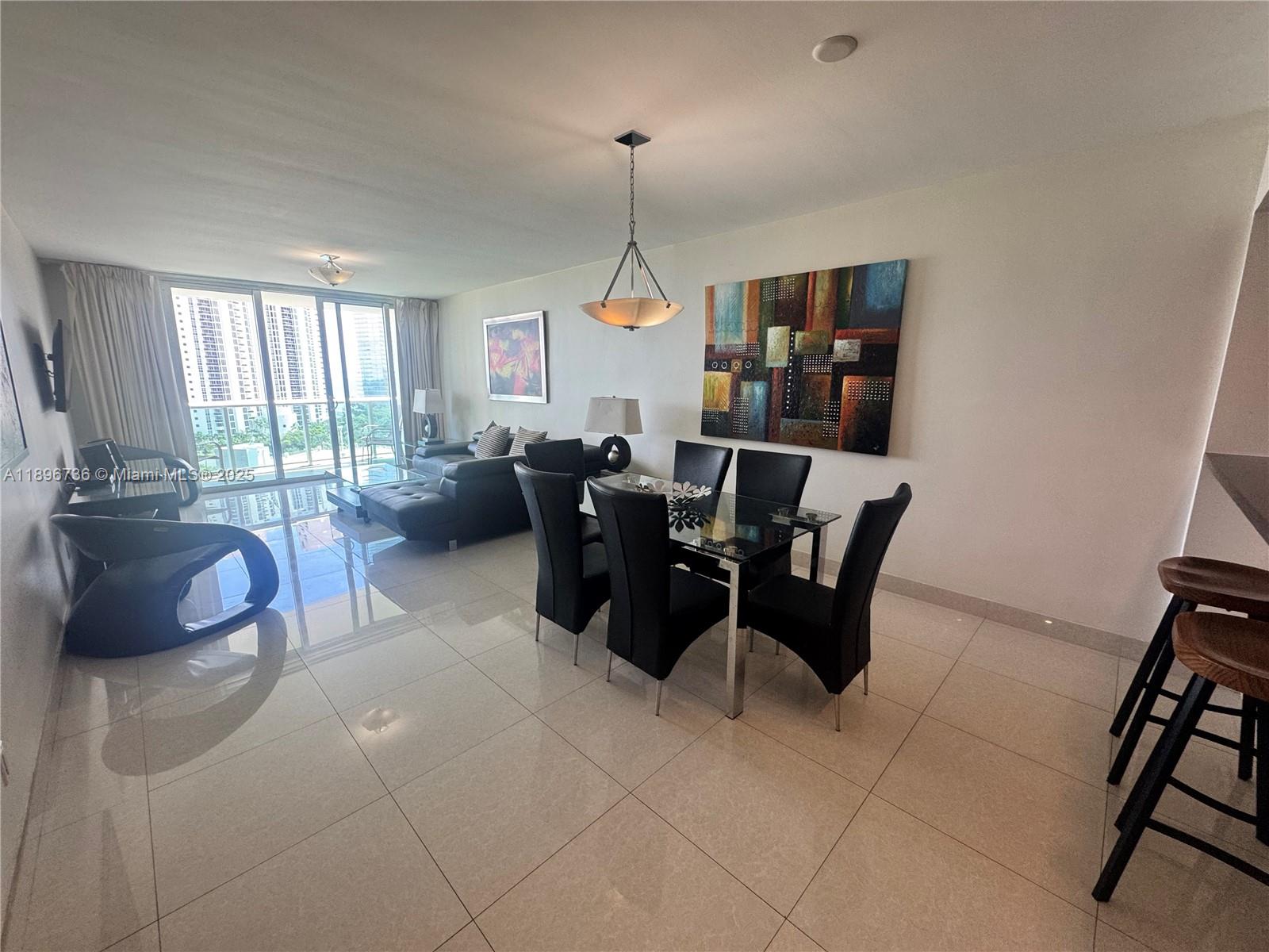 Residential in Sunny Isles Beach 3
