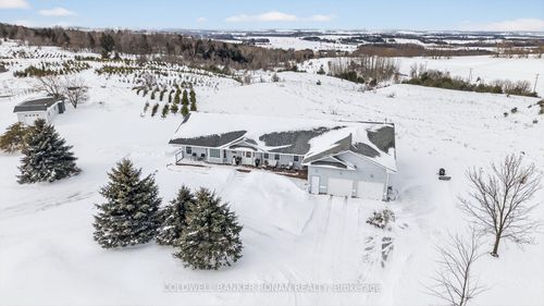 4886 15th Side Road, New Tecumseth, ON, L0L1L0 | Card Image