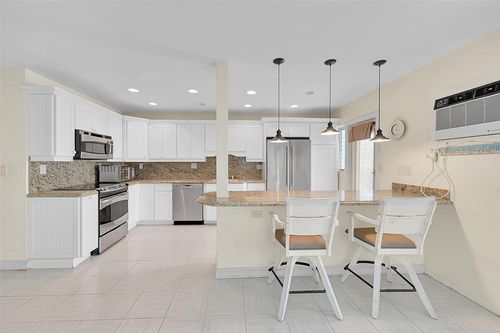 apt-14-1110 N Riverside Dr, Pompano Beach, FL, 33062-8139 | Card Image