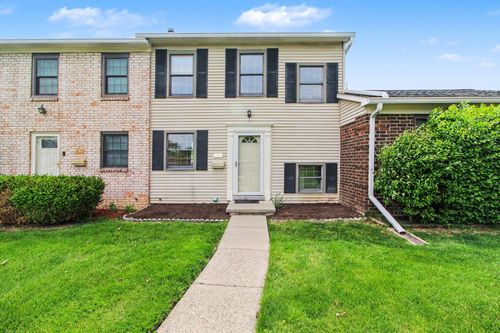 1935 Sheffield Dr, Ypsilanti, MI, 48198-3671 | Card Image