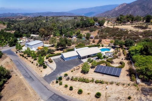 18822 Possum Pass, Valley Center, CA, 92082-6852 | Card Image