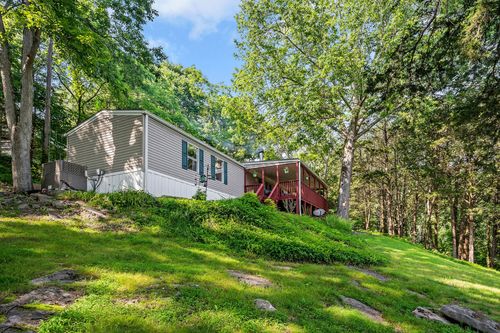 275 Duke Cir, Lancaster, TN, 38569-6002 | Card Image