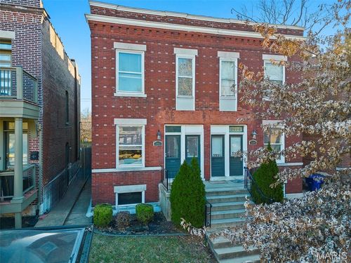 3902 Shaw Blvd, Saint Louis, MO, 63110-3743 | Card Image