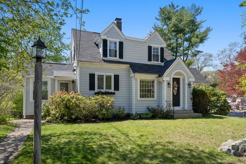 17 Dalton Rd, Holbrook, MA, 02343-1054 | Card Image