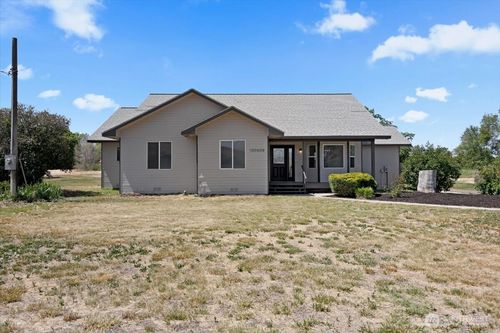 100608 W Old Inland Empire Hwy, Prosser, WA, 99350-7676 | Card Image