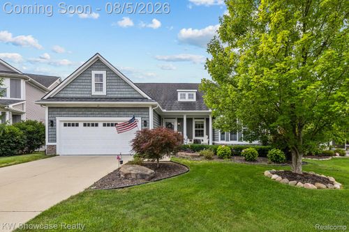 996 Riverstone Cir, Milford, MI, 48381-2088 | Card Image
