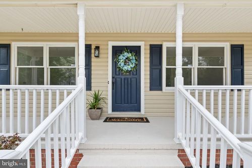 10722 Lovett Dr, FREDERICKSBURG, VA, 22407-7717 | Card Image