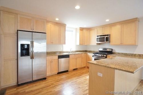 apt-b3-44 Stuart Ave, Norwalk, CT, 06850-3610 | Card Image