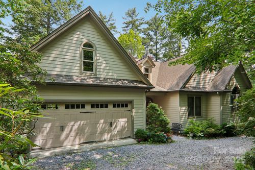 219 Hiwassee Rd, Lake Toxaway, NC, 28747-8755 | Card Image