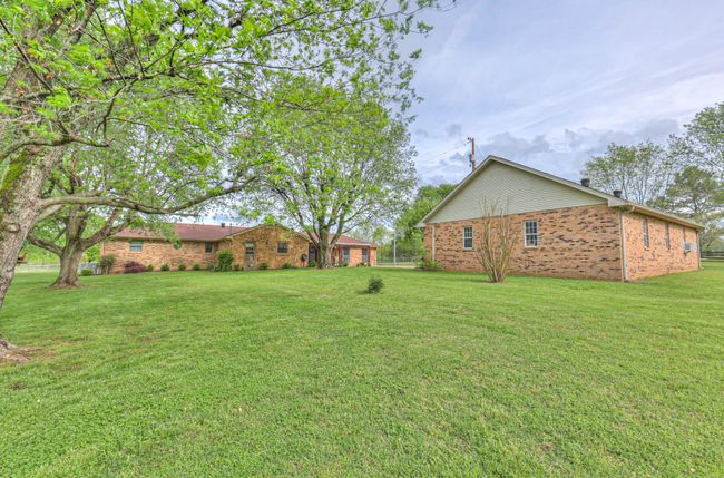 117 Brights Ln, House other with 3 bedrooms, 2 bathrooms and 28 parking in Gallatin TN | Image 81